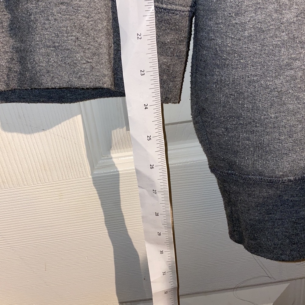 Brunette the label hoodie - size S/M - Picture 5 of 5